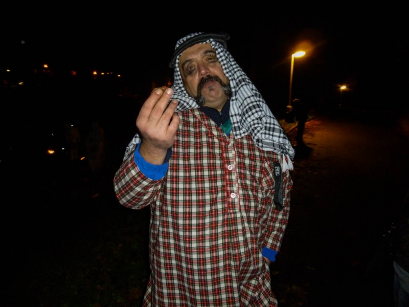 Hladový arab fcbtomas :D